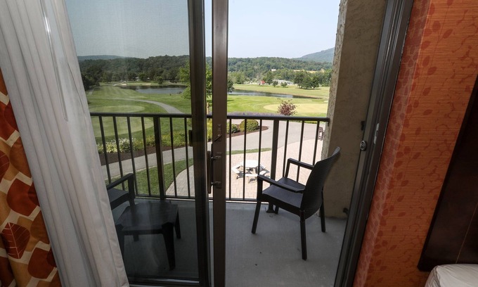 Fairfield Appartement | Carroll Valley Getaway | Qn Deluxe + Resort Perks