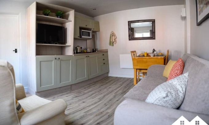 Retford Maison | Carver Apartment at West Drayton Farm