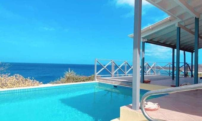 Bisento Villa | Cas Chi Chi: Poolside Sunset View-Easy Access To Turquoise Waters!