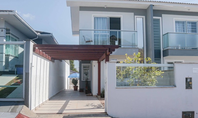 Palhoca Maison | Casa aconchegante perto das praias de Palhoça