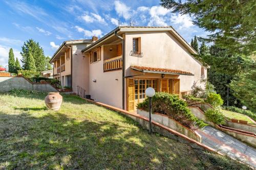 Montebonello Maison | Casa Acone In Mugello - Near Florence - Happy Rentals