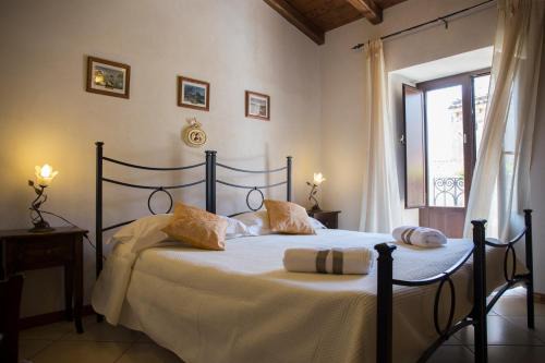 Nicolosi Lit Et Petit-Déjeuner | Casa al Centro Storico