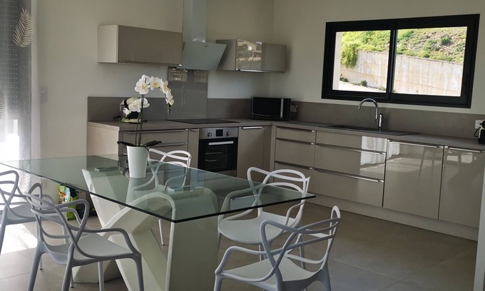 Folelli Appartement | CASA ALBA 4 personnes appartement dans villa