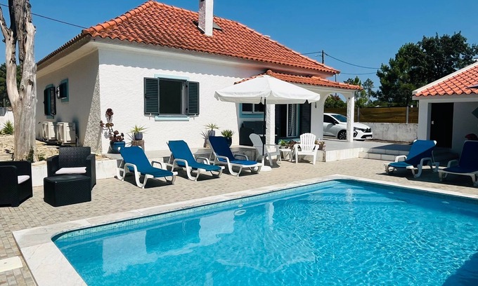 Castelo Maison | CASA ALJO - Maison avec piscine près des plages