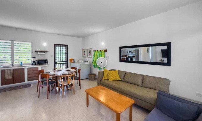 Membrillo Appartement | Casa Almendros 1 | Ocean Getaway House @ Camuy