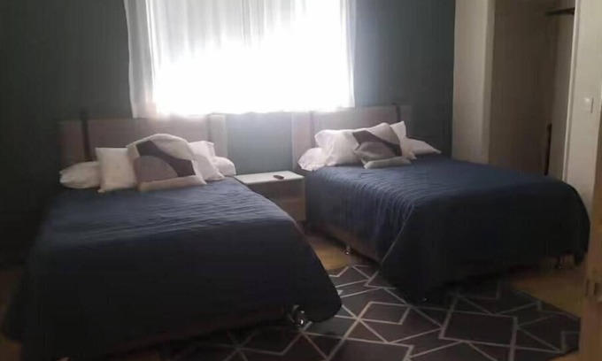 Zona Minerva Maison | Casa Almera - Colonia Americana - 8 BR 8.5 bath AC