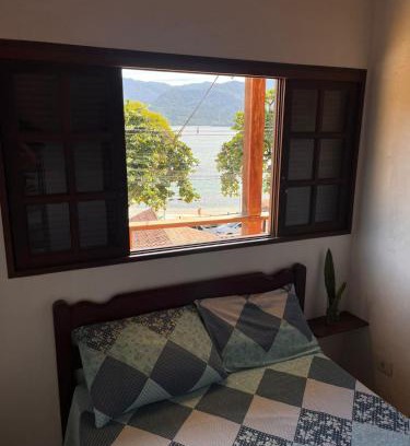 Nova Nazare Maison | Casa amarela