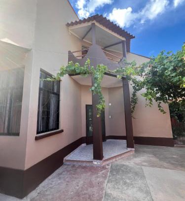 Yacuiba Maison | Casa Amigable y Confortable