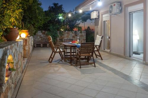 Kounoupidiana Appartement | Casa Anthea 3 bedroom apartment with Garden
