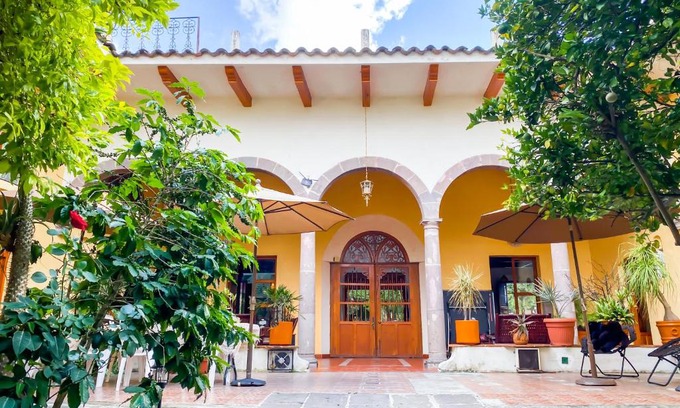 Coatepec Maison | Casa aroma de café, en el corazón de Coatepec.