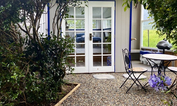 Kangaroo Valley Appartement | Casa Azure - quaint studio with a mediterranean touch