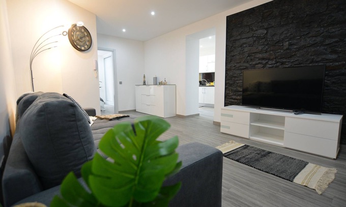 Canical Appartement | Casa Baleia Cachalote (Sperm Whale House)