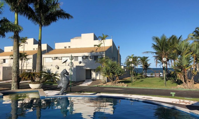 Itapoa Maison | Casa Beira Mar com 5 suites