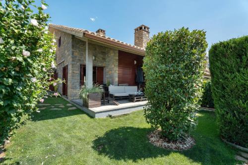 Gavin Maison | Casa Biescas