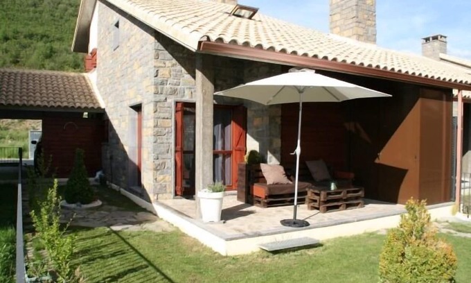 Gavin Cottage | Casa Biescas pour 7 personnes
