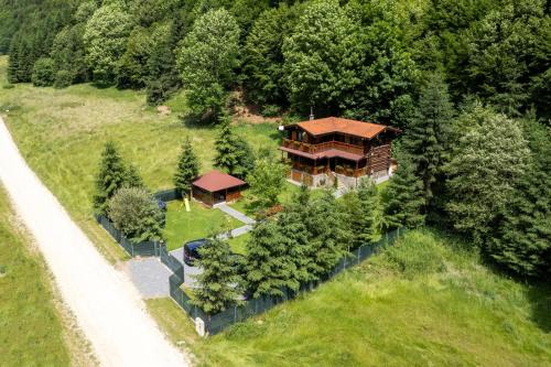 Zarnesti Maison | Casa Bucuriei - Plaiul Foii, Zărnești
