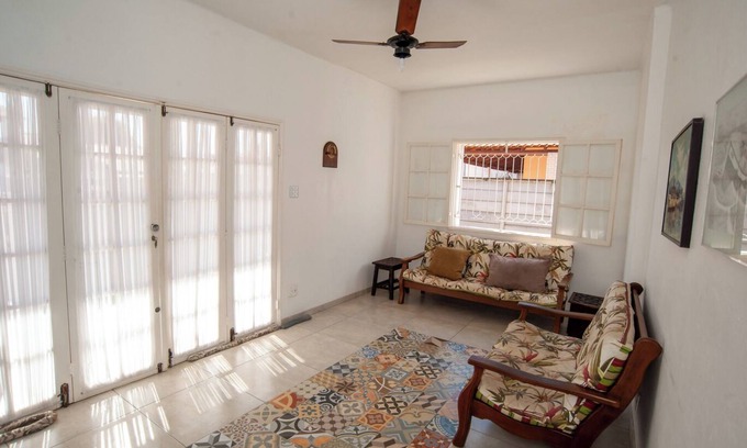 Praia da Vila Maison | Casa c ar-condicionado a 200m do mar-Saquarema/RJ