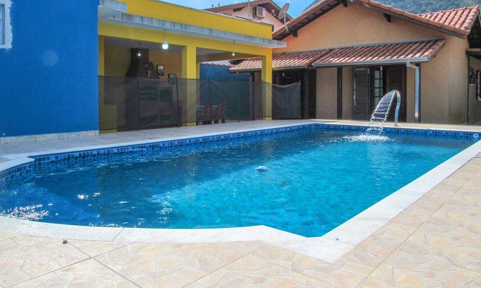 Mococa Maison | Casa c Piscina e Churrasqueira em Caraguatatuba/SP