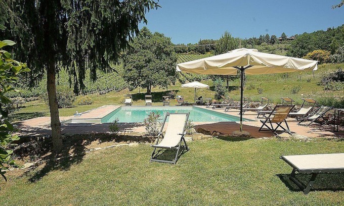 Pontassieve Maison | Casa Camomilla F: A characteristic and welcoming independent house surrounded by meadows and by green hills, with Free WI-FI.