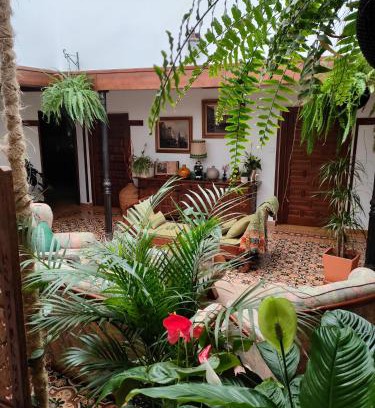 Villatobas Maison | Casa Capricho del Destino