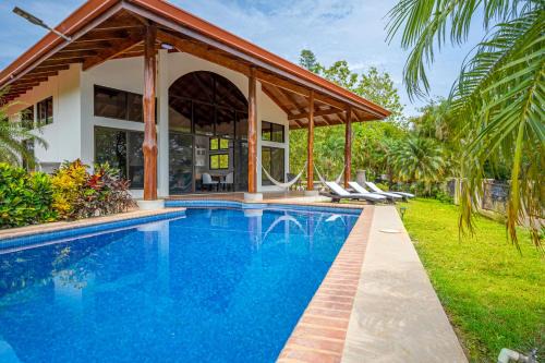 Puerto Carrillo Maison | Casa Carrillo