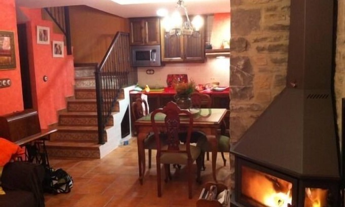 Yebra de Basa Cottage | Casa Colasa pour 6 personnes