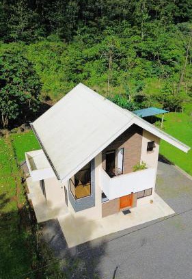 Bijagua Maison | Casa Colibrí