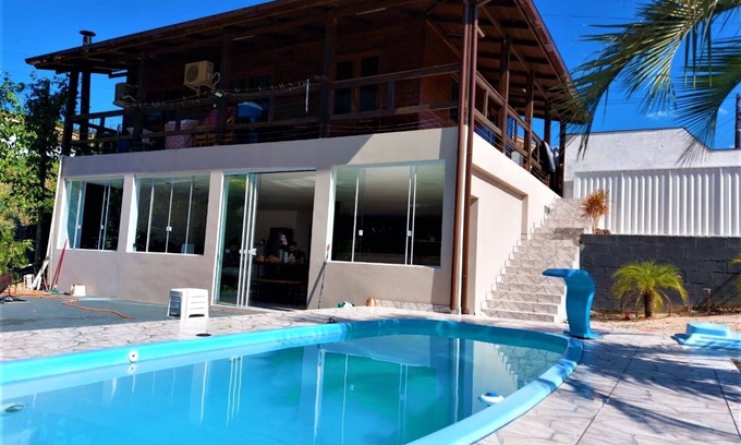 Governador Celso Ramos Maison | Casa com Piscina em Governador Celso Ramos/SC