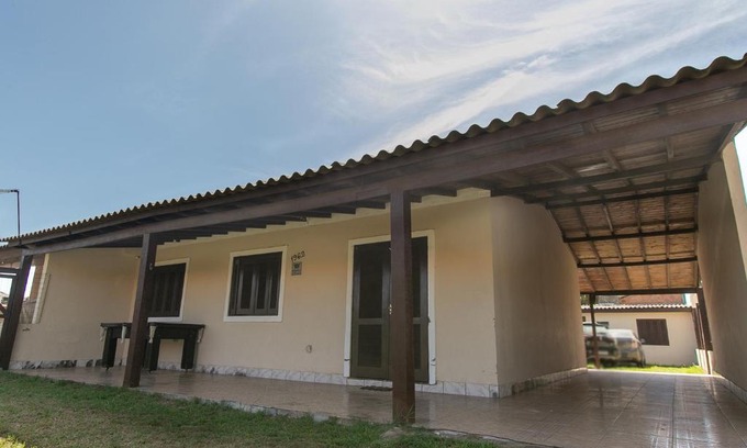Cidreira Maison | Casa com churrasqueira prox a Praia de Cidreira RS