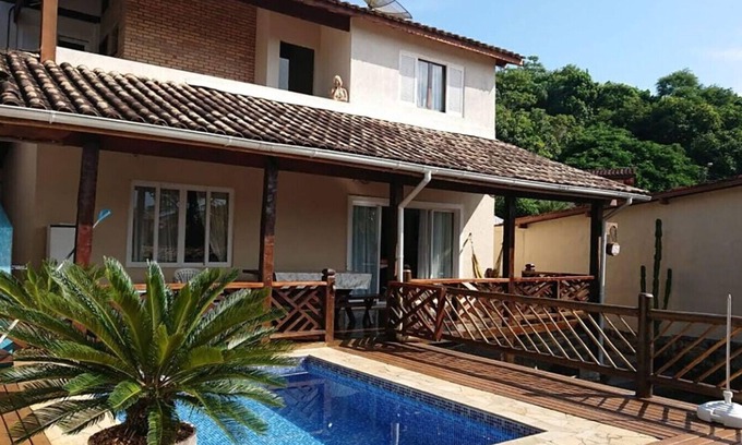 Veloso Maison | Casa com piscina e lazer completo em Ilhabela/SP