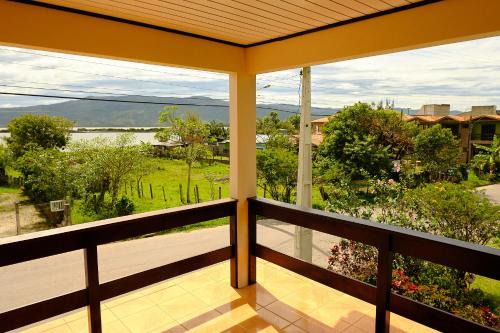 Garopaba Maison | Casa com varanda