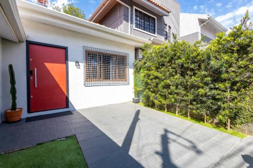 Tingui Maison | Casa Completa com garagem
