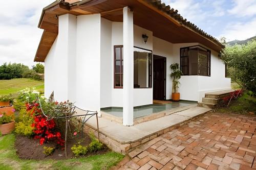 Subachoque Maison | Casa con huerto orgánico.