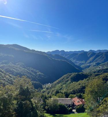 Costa di Serina Appartement | Casa con vista