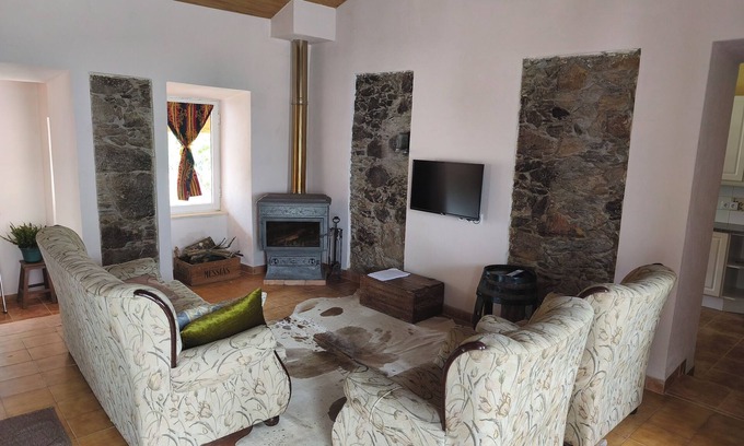 Vila Nova de Poiares Chalet De Ski | Casa dos Caseiros N2