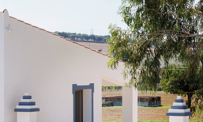 Borba Autre | CASA DA HORTA PEQUENA Refuge of tranquillity. Nature reveals all its beauty.