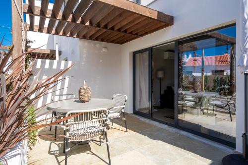 Almocageme Maison | Casa da Ursa