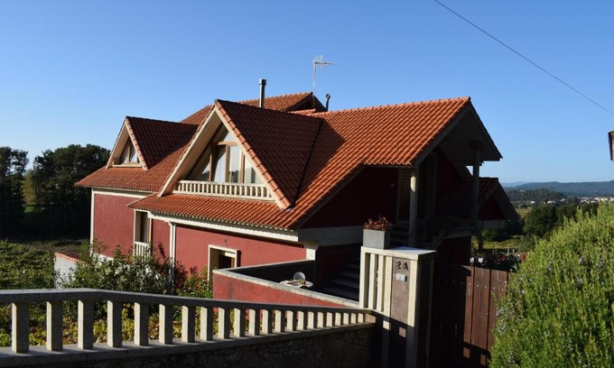 Carracido Maison | Casa De Campo Clara