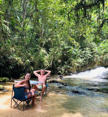 Alto Gasparinho Maison | Casa de campo com cachoeira no quintal