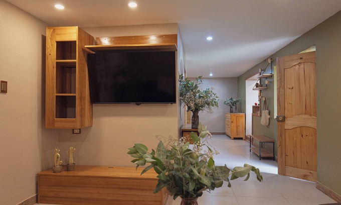 Ollantaytambo Maison | Casa de campo privada con vistas, wifi y cochera