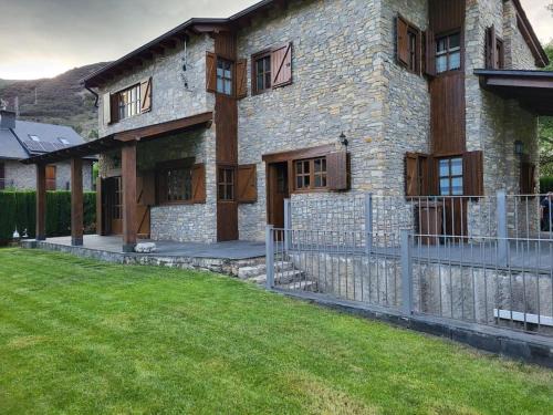 Soriguera Chalet De Ski | Casa de fusta al cor dels Pirineus