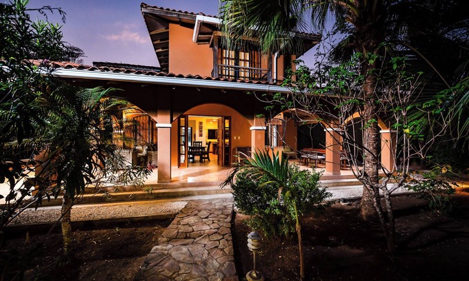 Palm Beach Estates Villa | Casa de La Vida Grande: un paradis tropical à Playa Grande