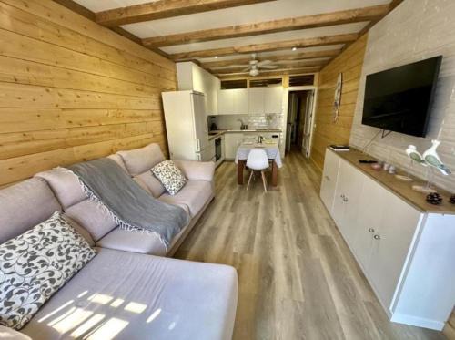 Urbanizacion Puerto de Estepona Appartement | Casa de Madera 2