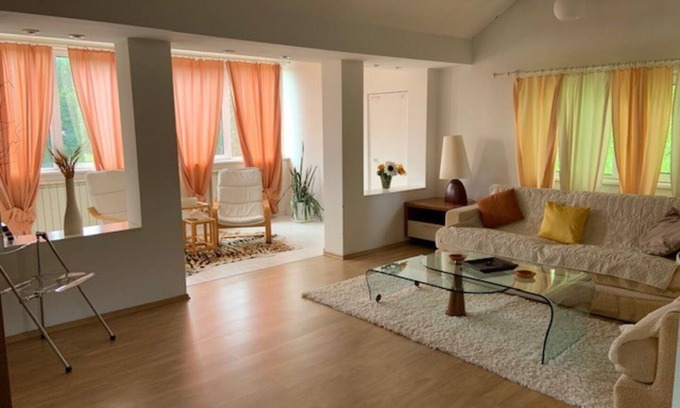 Sinaia Maison | Casa de vis in zona Peles