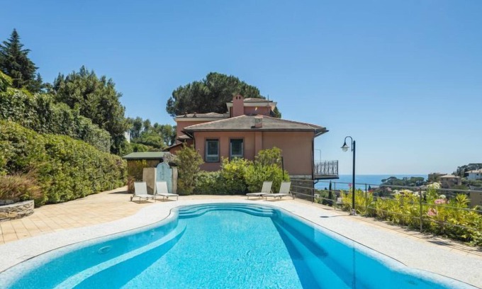 Rapallo Appartement | Casa del Leone I by Interhome