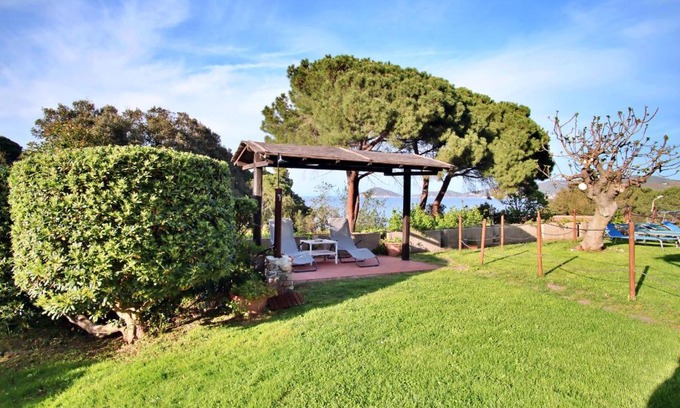 Bagno-Sprizze Appartement | Casa del Mare - Oasi verde a soli 100m dal mare!