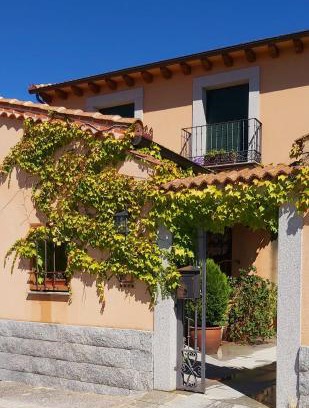 Ituero y Lama Maison | Casa del Portalón