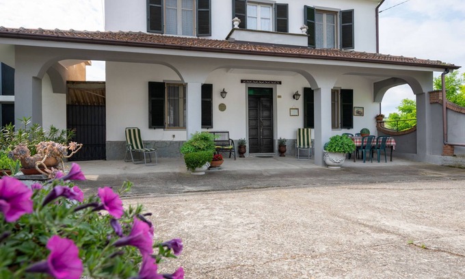 Isola d'Asti Maison | Casa della Peschiera by Interhome