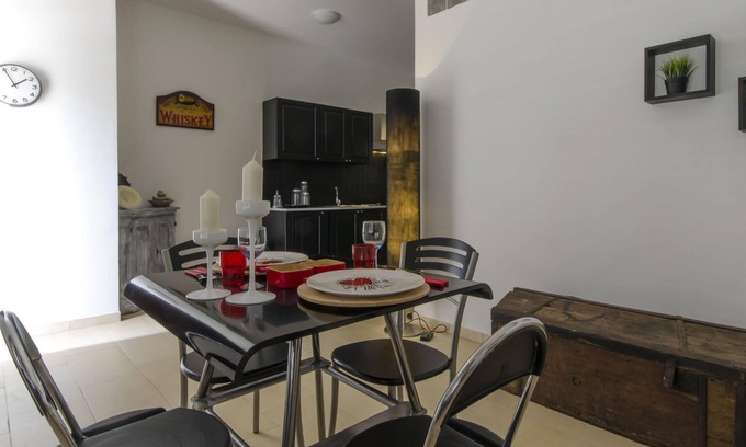 Tiche Appartement | Appartement-Premium-Salle de bain privée séparée-Casa DEMETRA