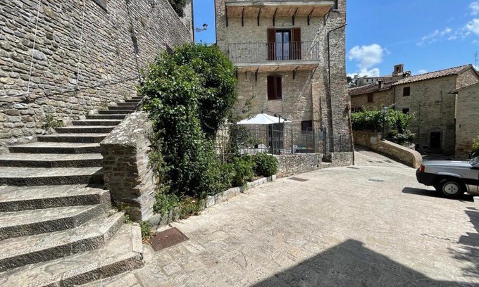 Montone Maison | Casa di Duccio